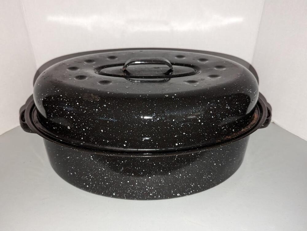 Large Black Speckled Enamel Roasting Pan 16.25" x 12.25"